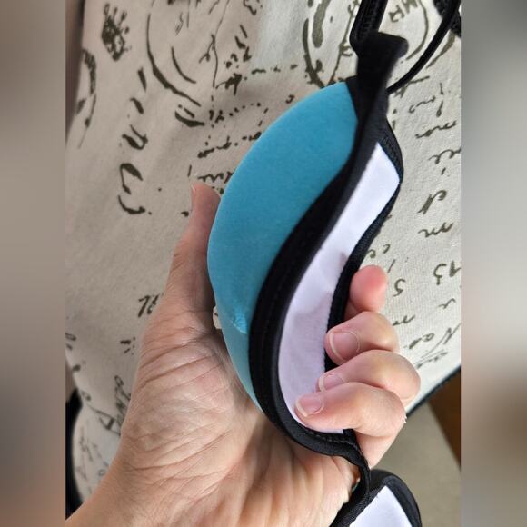 Women's Bikini Top Size Large - Picture 7 of 8